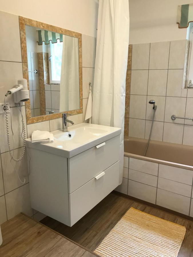 Sonnhuegel Apartments - Ferienwohnungen Фаак ам Зее Екстериор снимка